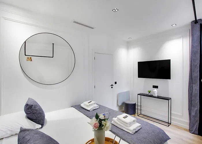 Luxury In The Heart Of Paris- 2br-6p - Bourse