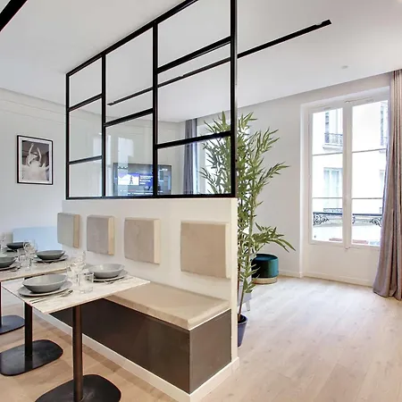 Luxury In The Heart Of Paris- 2br-6p - Bourse Paris